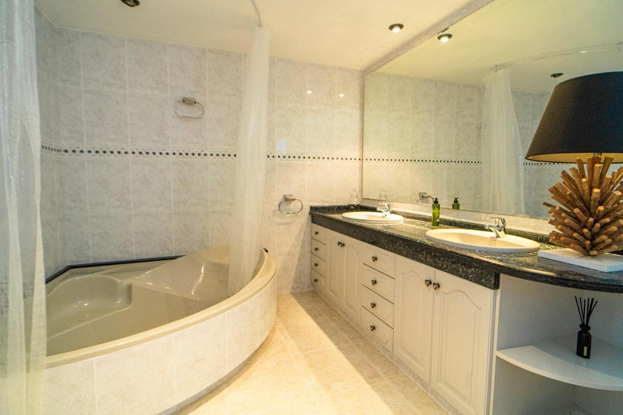 Villa Views Can Funtasa II 산트 호셉 데 사 탈라이아 외부 사진